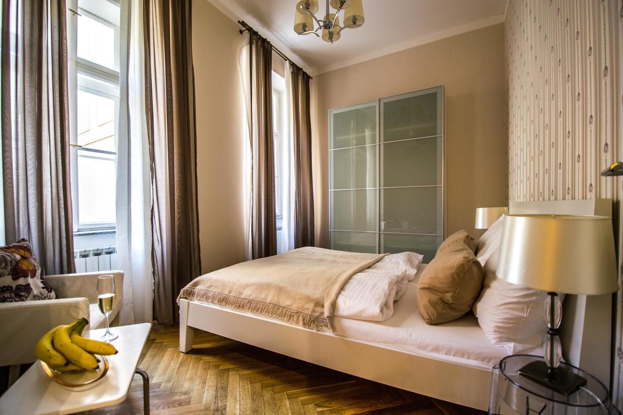 Vojtesska Apartment By Ruterra Prague Ngoại thất bức ảnh