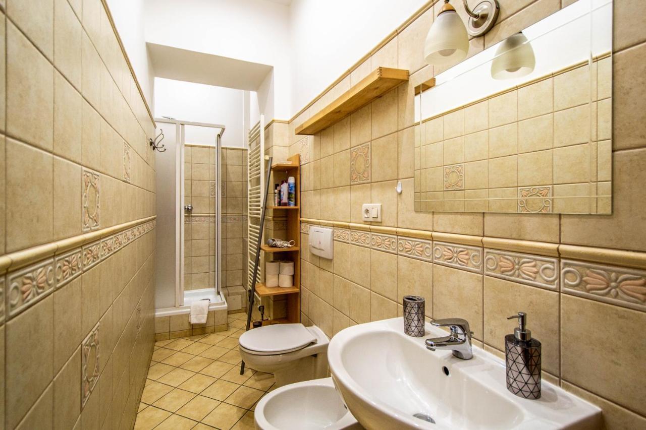 Vojtesska Apartment By Ruterra Prague Ngoại thất bức ảnh